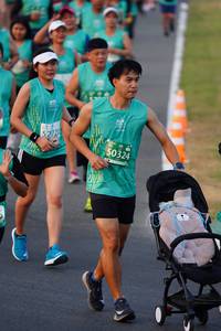 BIB: 527, 50324
                            <button type="button" onclick="openModal(10518684)" class="btn btn-primary btn-sm float-right btn-popup" data-toggle="modal" data-target=".modal-high-quality">
                        <i class="fas fa-shopping-cart"></i> Add to Cart
                    </button>
                                            <button type="button" onclick="isThisMe(10518684, true)" class="btn btn-success btn-sm float-right btn-popup btn-isme hidden" data-toggle="tooltip" data-placement="bottom" title="นี่คือรูปของคุณใช่ไหม คลิกที่นี่เพื่อเอาเข้าอัลบั้ม">
                        <i class="fas fa-plus"></i> Add to album
                    </button>
                    <button type="button" onclick="isThisMe(10518684, false)" class="btn btn-warning btn-sm float-right btn-popup btn-isnotme hidden">
                        <i class="fas fa-ban"></i> Remove from album
                    </button>